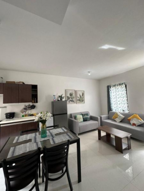 Almond drive 2BR Townhouse Near SRP Nustar Talisay